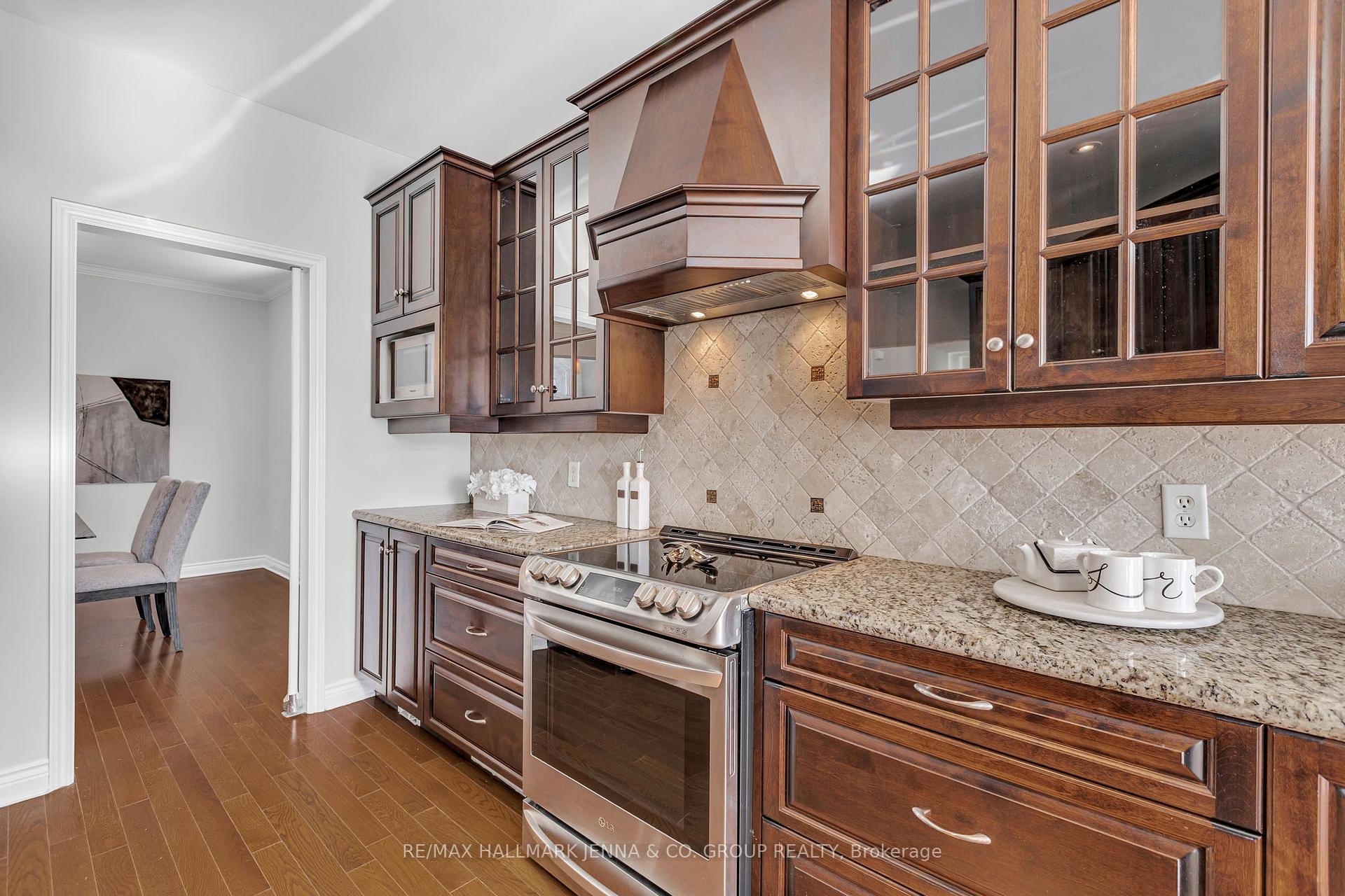 Photo 14 of 253 Castlegarth Crescent, Ottawa, Barrhaven - Stonebridge — HOMEH