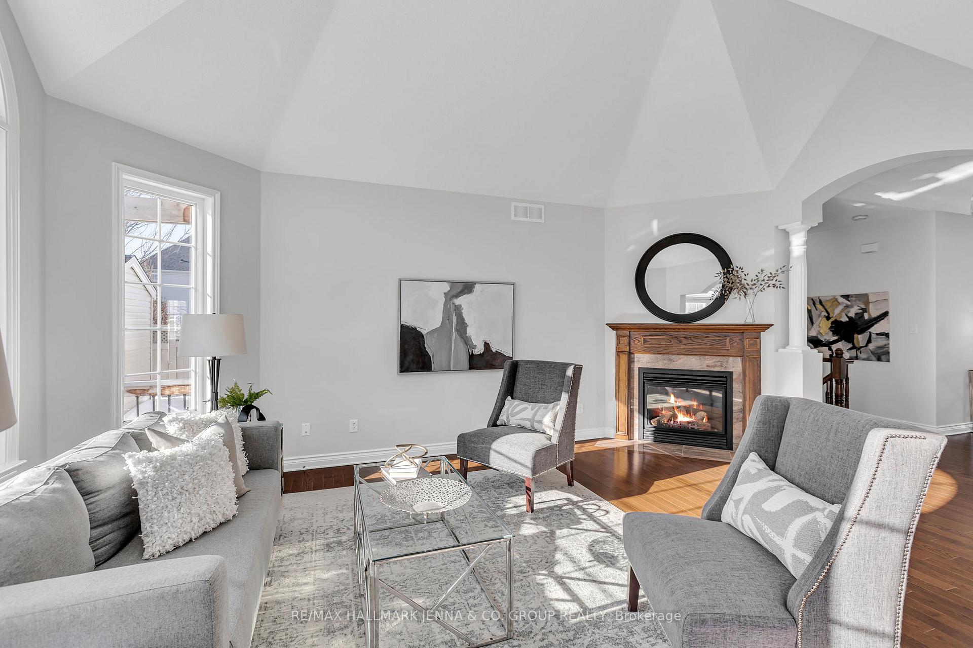 Photo 17 of 253 Castlegarth Crescent, Ottawa, Barrhaven - Stonebridge — HOMEH
