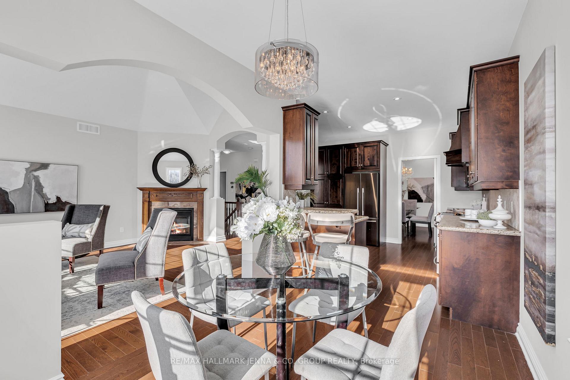 Photo 18 of 253 Castlegarth Crescent, Ottawa, Barrhaven - Stonebridge — HOMEH