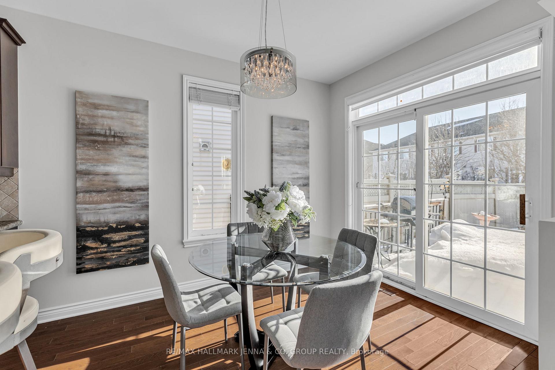 Photo 20 of 253 Castlegarth Crescent, Ottawa, Barrhaven - Stonebridge — HOMEH