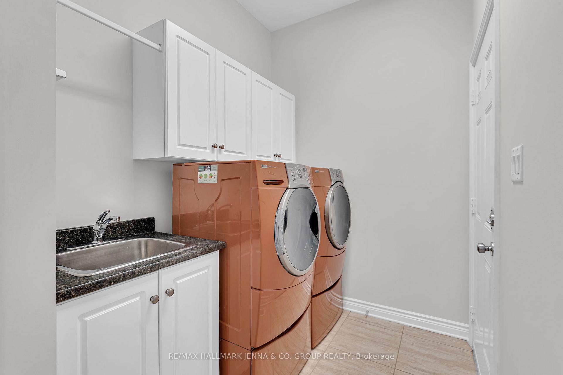 Photo 34 of 253 Castlegarth Crescent, Ottawa, Barrhaven - Stonebridge — HOMEH