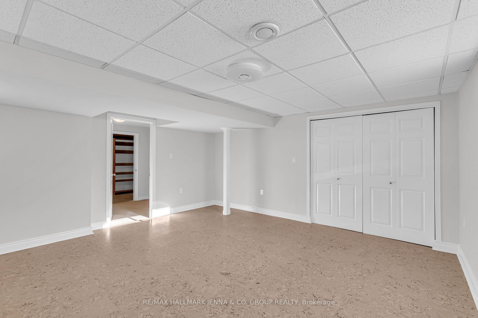 Photo 35 of 253 Castlegarth Crescent, Ottawa, Barrhaven - Stonebridge — HOMEH