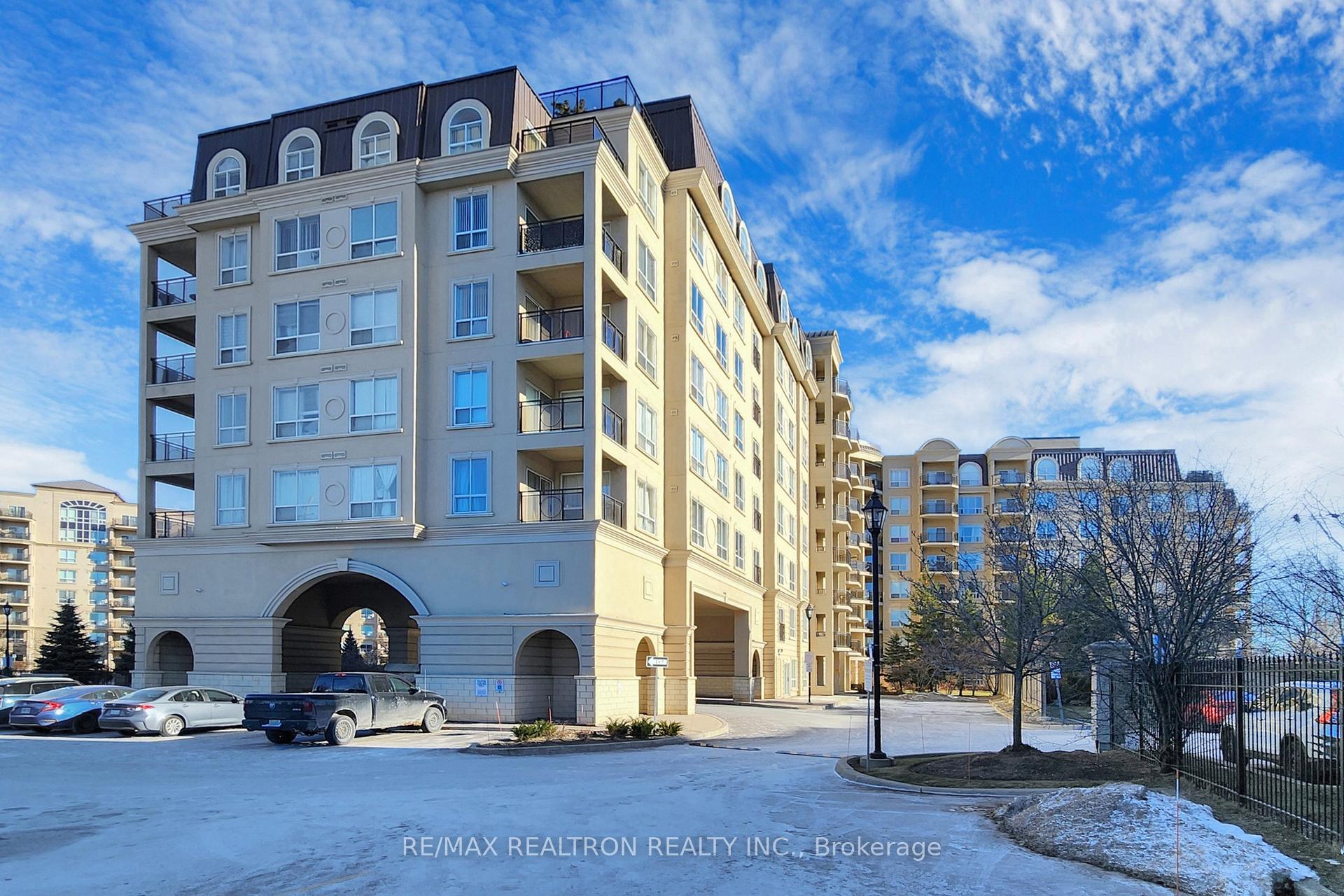 Photo 1 of Unit 303, 1 Maison Parc Court, Vaughan, Lakeview Estates — HOMEH
