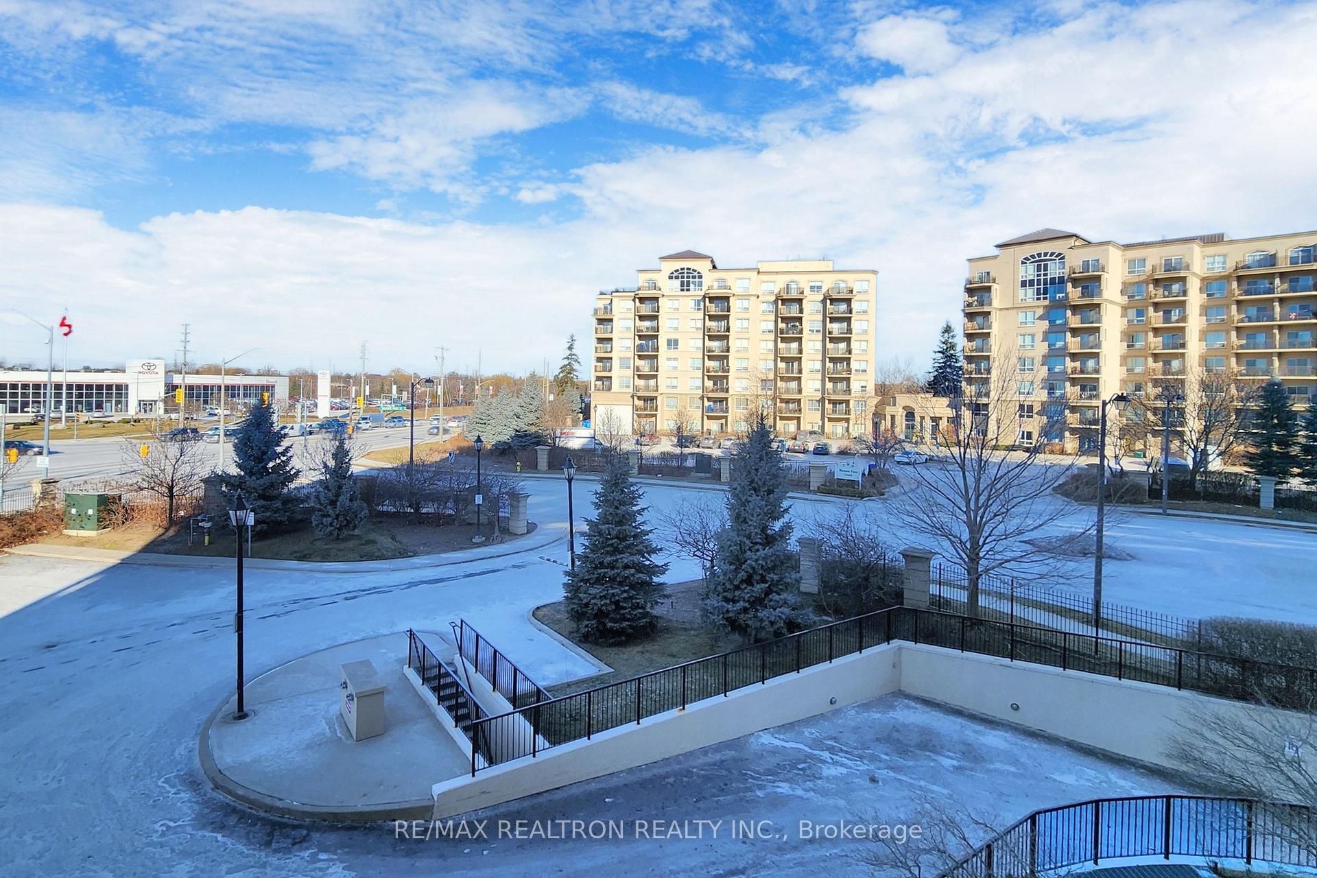 Photo 17 of Unit 303, 1 Maison Parc Court, Vaughan, Lakeview Estates — HOMEH