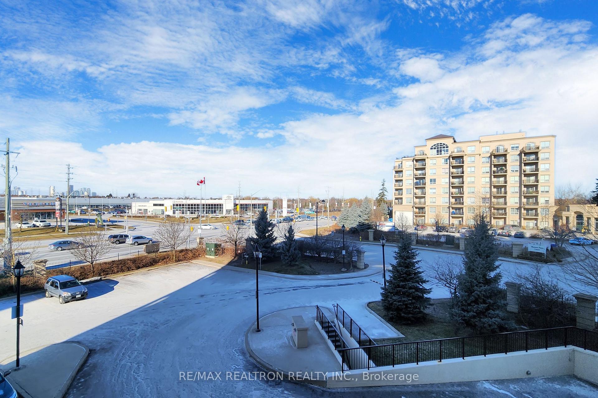 Photo 23 of Unit 303, 1 Maison Parc Court, Vaughan, Lakeview Estates — HOMEH