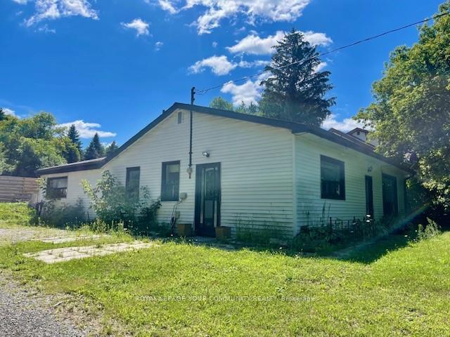 Photo 6 of 3555 17th Side Road, King, Rural King — HOMEH