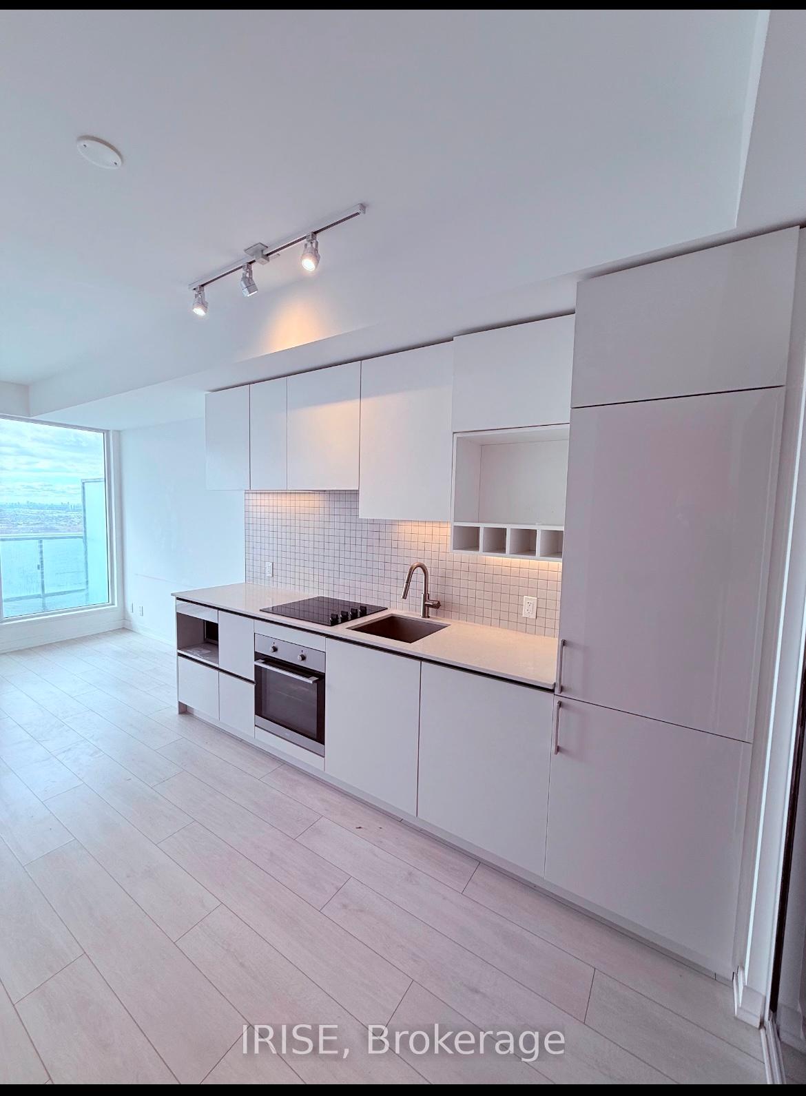 Photo 1 of Unit 3105, 5 Buttermill Avenue S, Vaughan, Vaughan Corporate Centre — HOMEH
