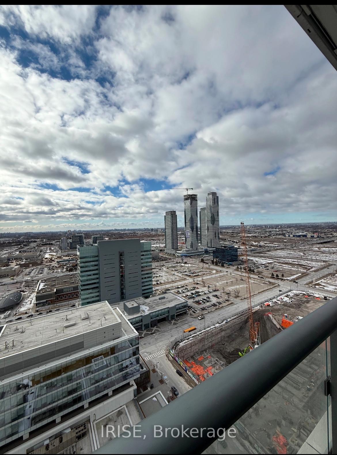Photo 18 of Unit 3105, 5 Buttermill Avenue S, Vaughan, Vaughan Corporate Centre — HOMEH