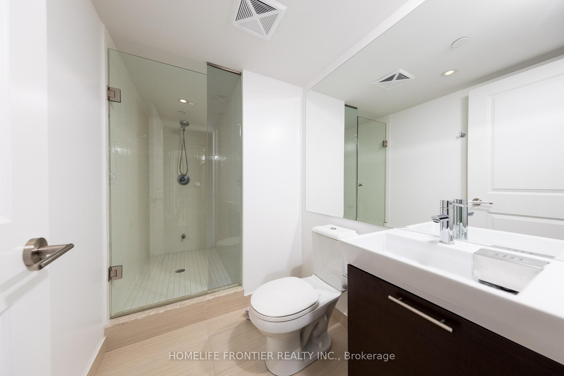 Photo 19 of Unit 5609, 386 Yonge Street, Toronto, Bay Street Corridor — HOMEH