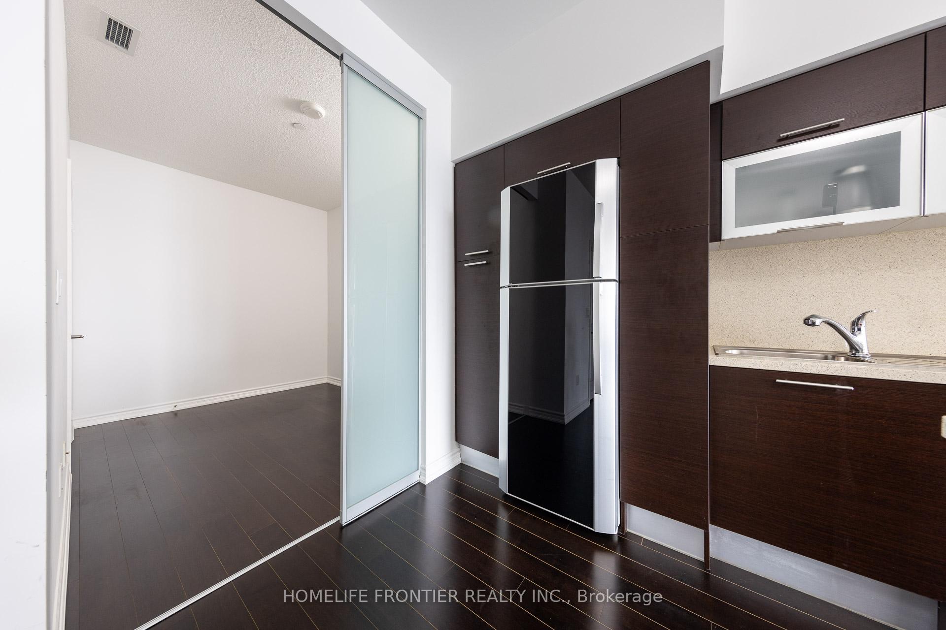Photo 20 of Unit 5609, 386 Yonge Street, Toronto, Bay Street Corridor — HOMEH