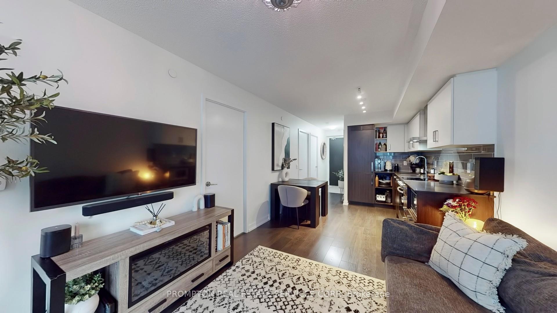 Photo 12 of Unit 307, 125 Redpath Avenue, Toronto, Mount Pleasant West — HOMEH