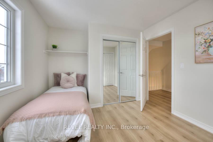 Photo 31 of Unit 22, 50 Bryan Court, Kitchener — HOMEH