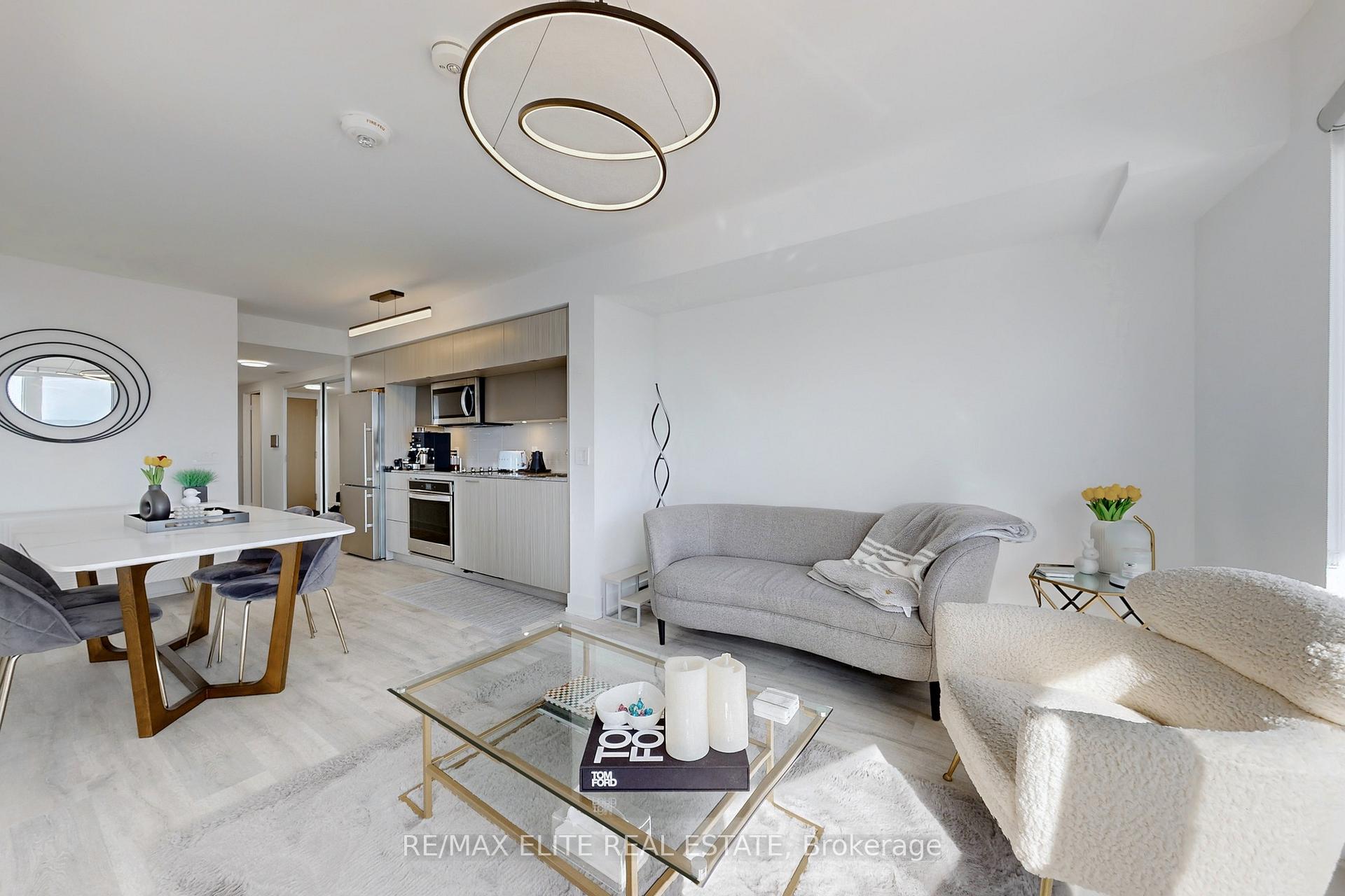 Photo 5 of Unit 2418, 585 Bloor Street E, Toronto, North St. James Town — HOMEH