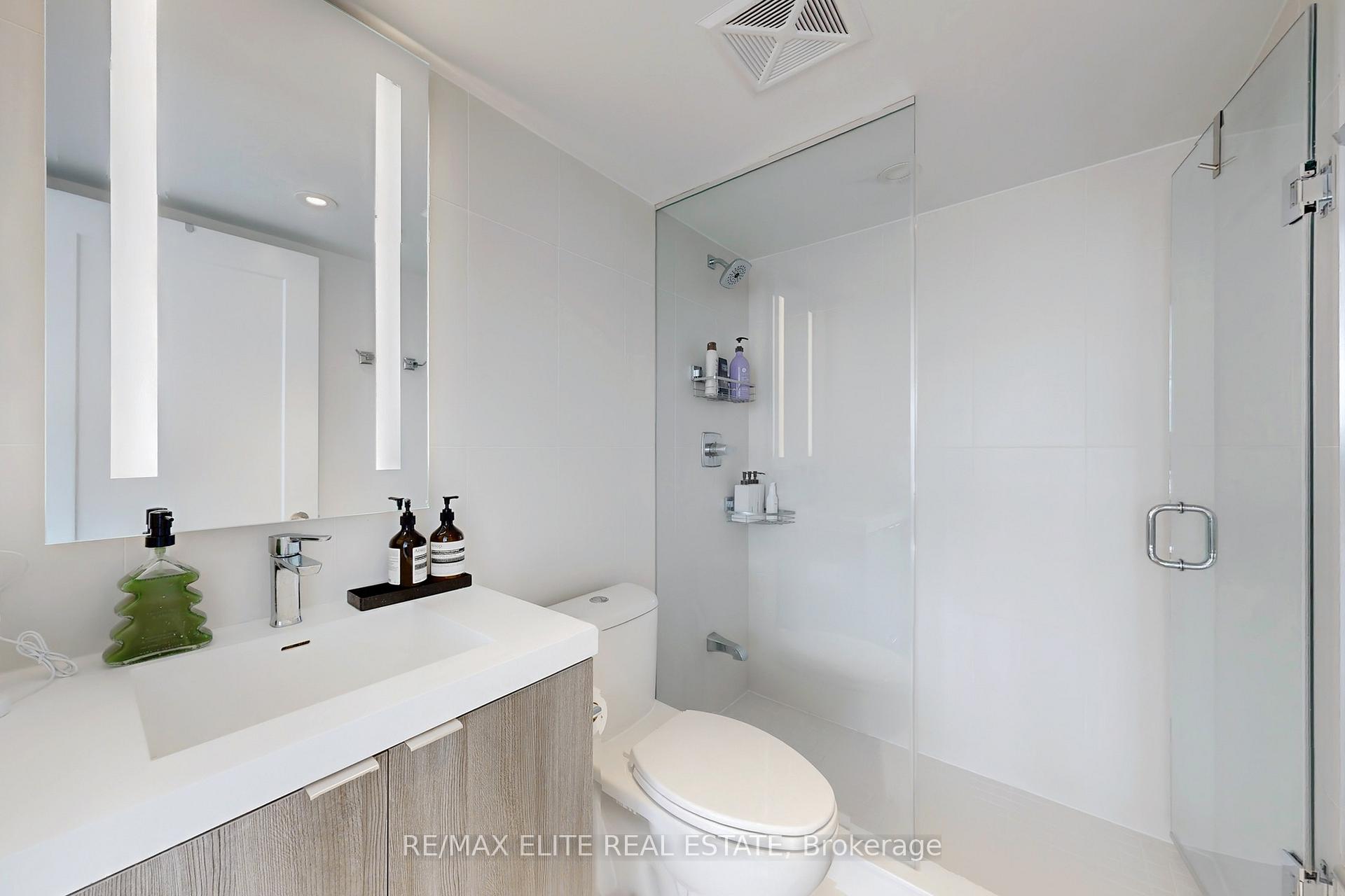Photo 13 of Unit 2418, 585 Bloor Street E, Toronto, North St. James Town — HOMEH