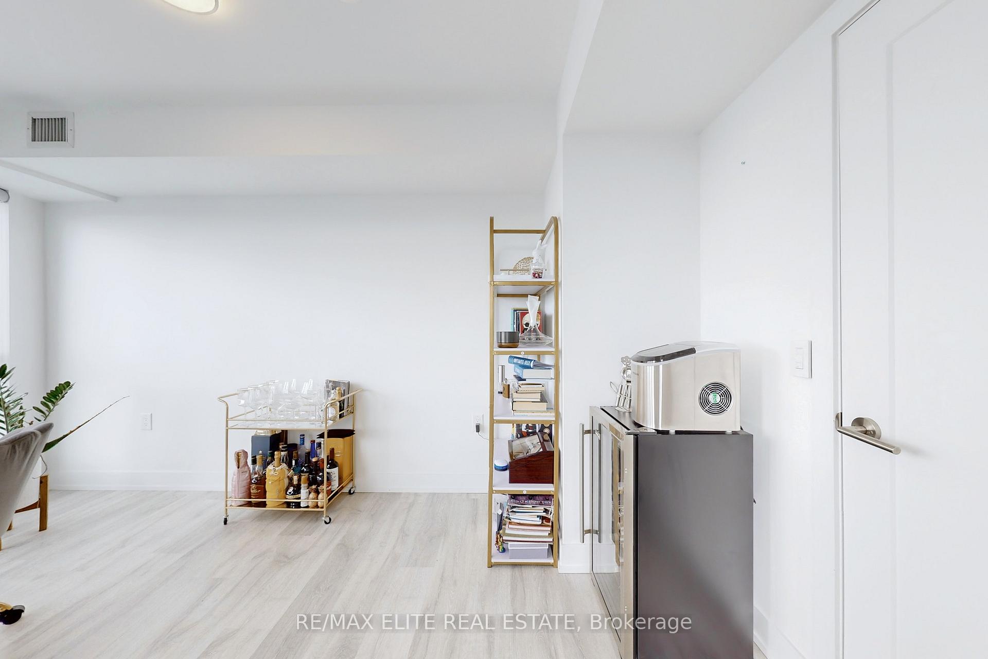 Photo 14 of Unit 2418, 585 Bloor Street E, Toronto, North St. James Town — HOMEH