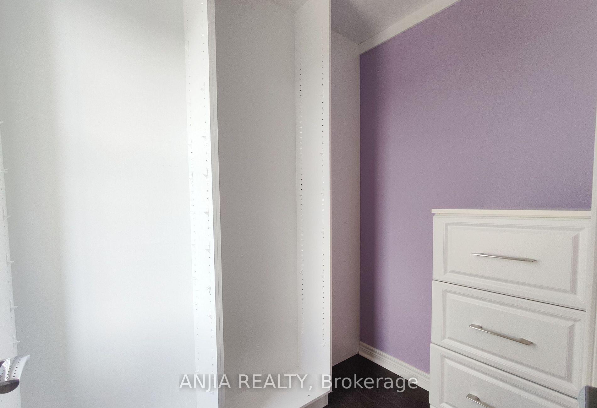 Photo 28 of 19 Savona Place, Vaughan, Patterson — HOMEH