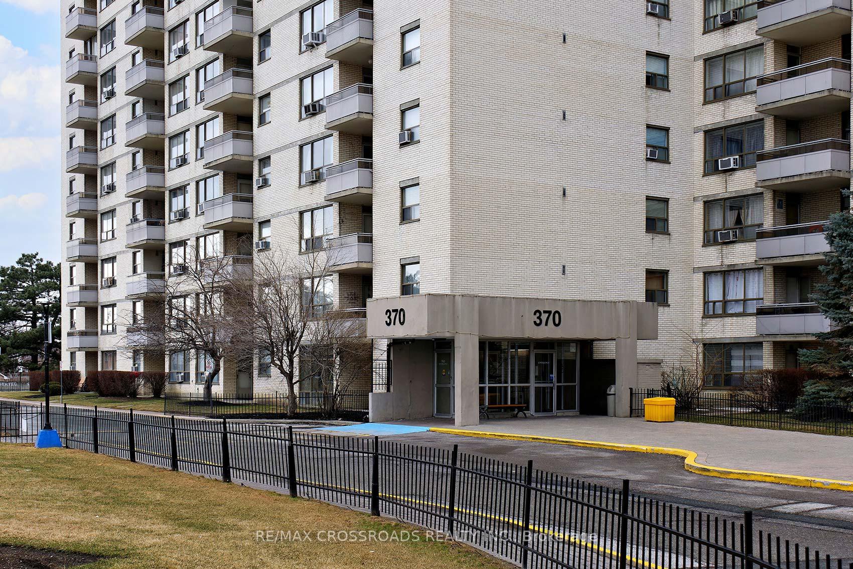 Photo 3 of Unit 213, 370 Dixon Road, Etobicoke, Kingsview Village-The Westway — HOMEH