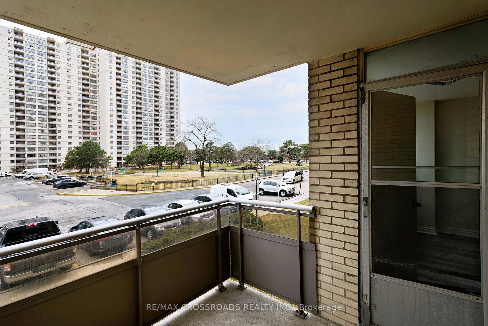 Photo 9 of Unit 213, 370 Dixon Road, Etobicoke, Kingsview Village-The Westway — HOMEH