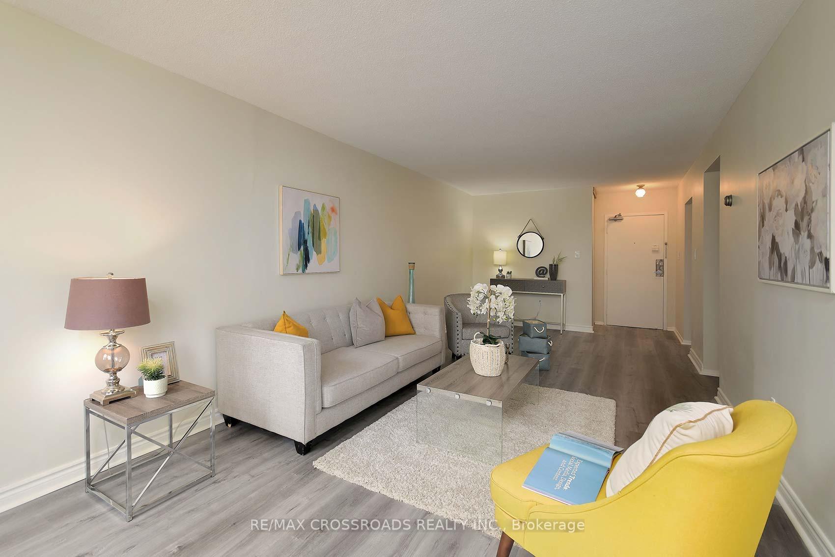 Photo 12 of Unit 213, 370 Dixon Road, Etobicoke, Kingsview Village-The Westway — HOMEH