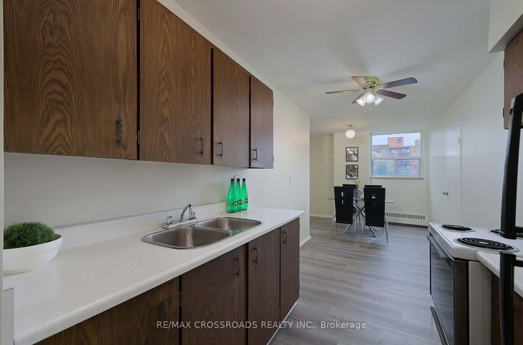 Photo 17 of Unit 213, 370 Dixon Road, Etobicoke, Kingsview Village-The Westway — HOMEH