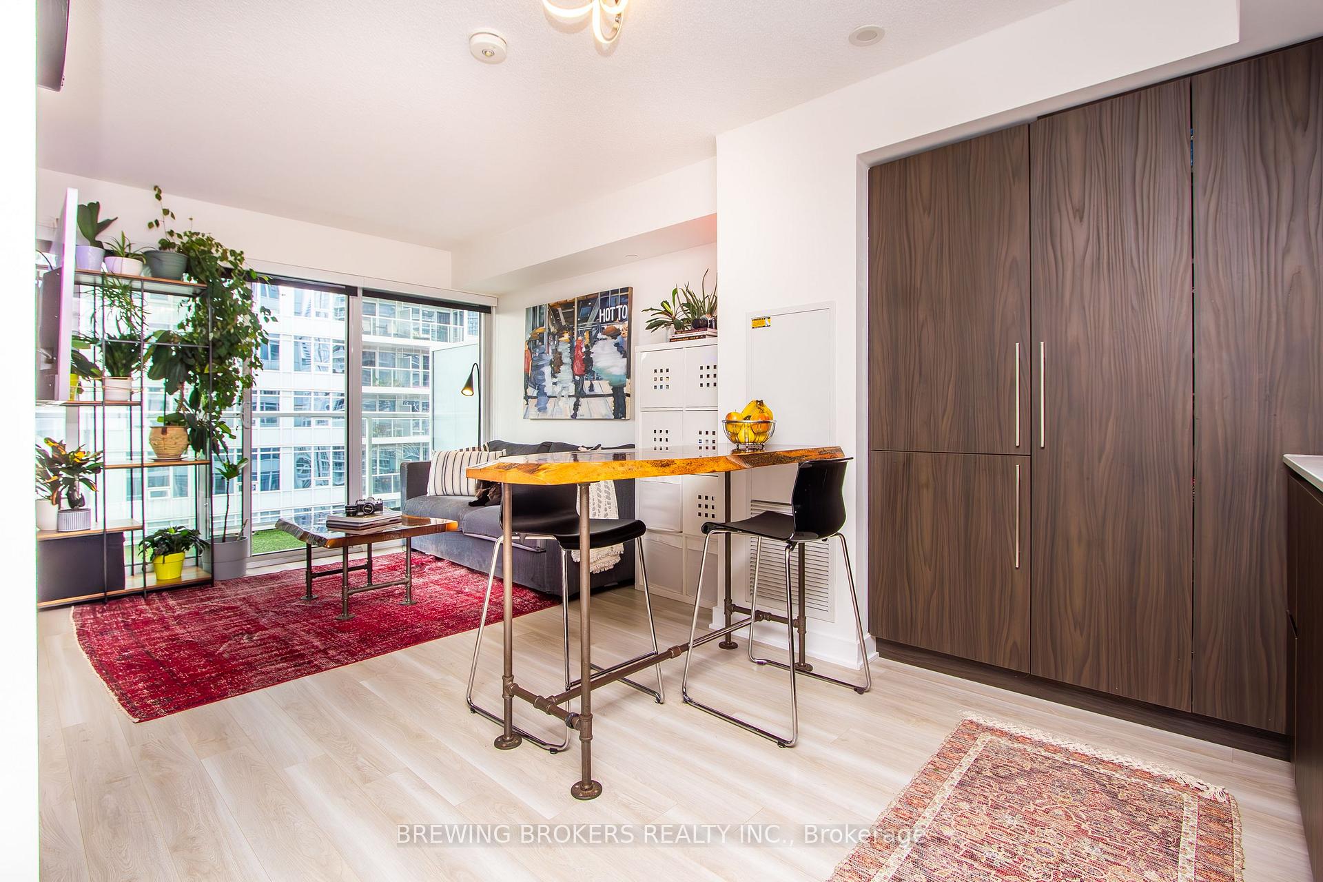 Photo 1 of Unit 1503, 17 Bathurst Street, Toronto, Waterfront Communities — HOMEH