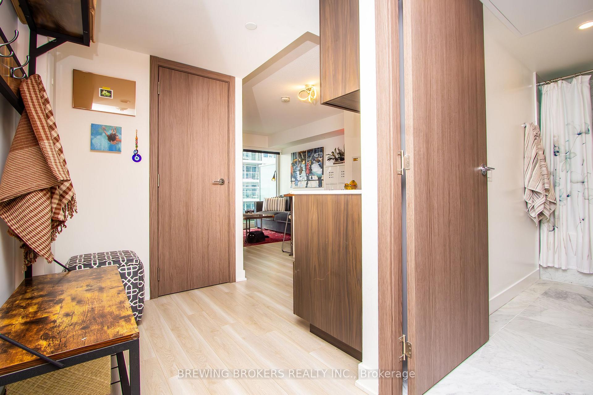 Photo 6 of Unit 1503, 17 Bathurst Street, Toronto, Waterfront Communities — HOMEH