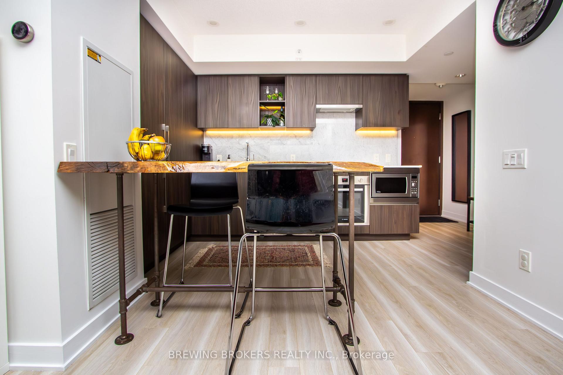 Photo 16 of Unit 1503, 17 Bathurst Street, Toronto, Waterfront Communities — HOMEH