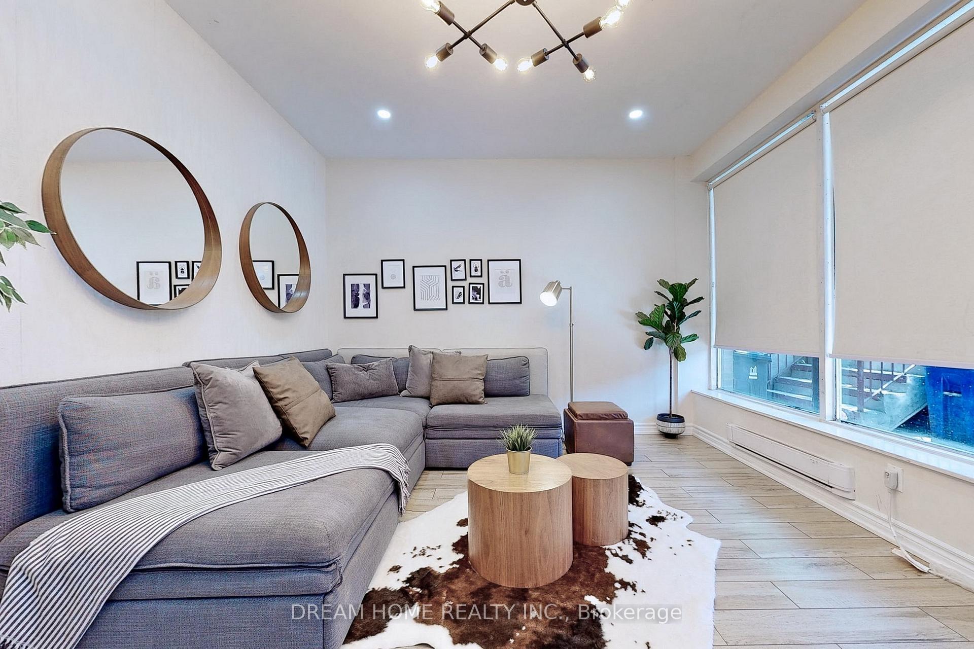 Photo 3 of Unit Apt C, 61 Cameron Street, Toronto, Kensington-Chinatown — HOMEH