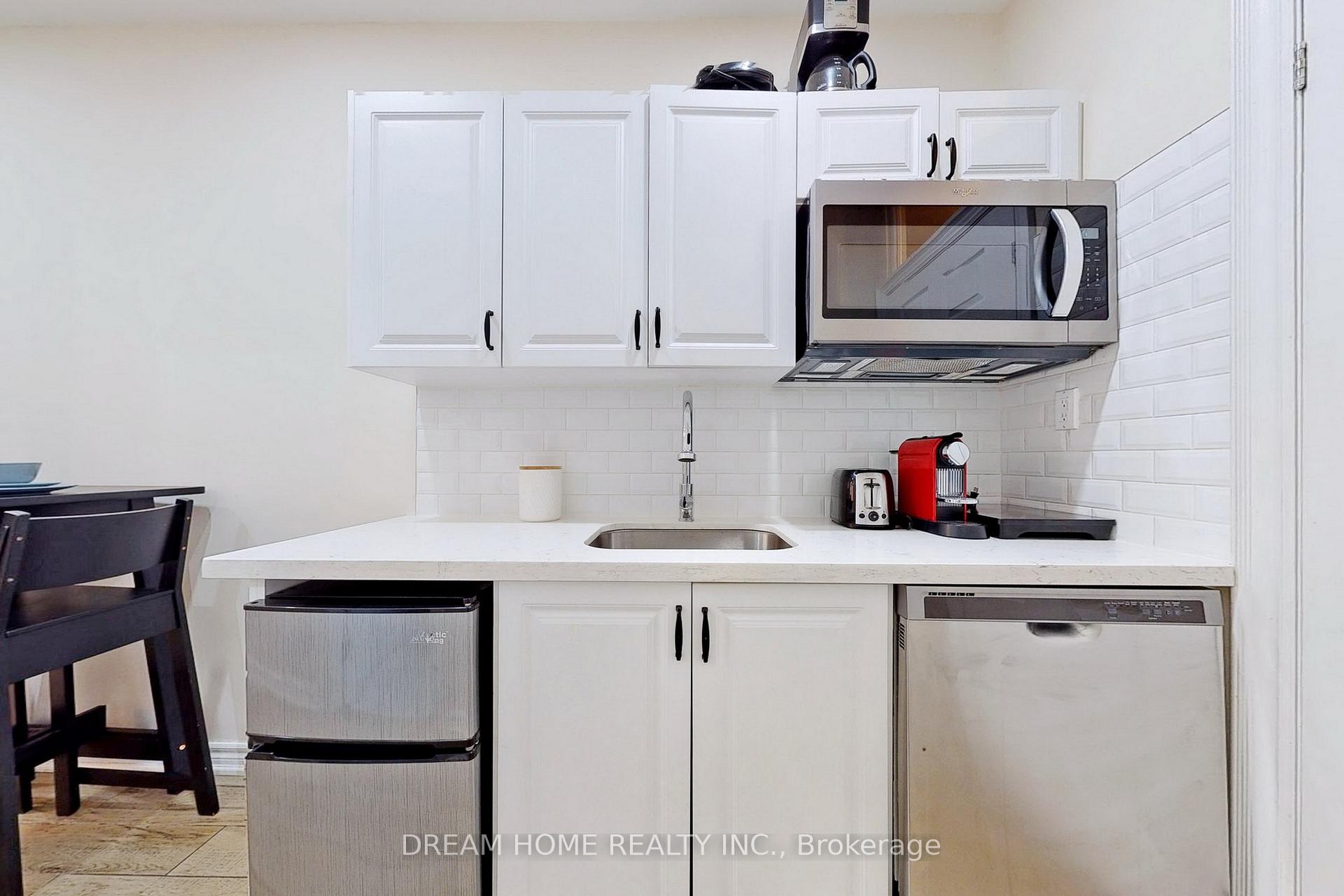 Photo 10 of Unit Apt C, 61 Cameron Street, Toronto, Kensington-Chinatown — HOMEH