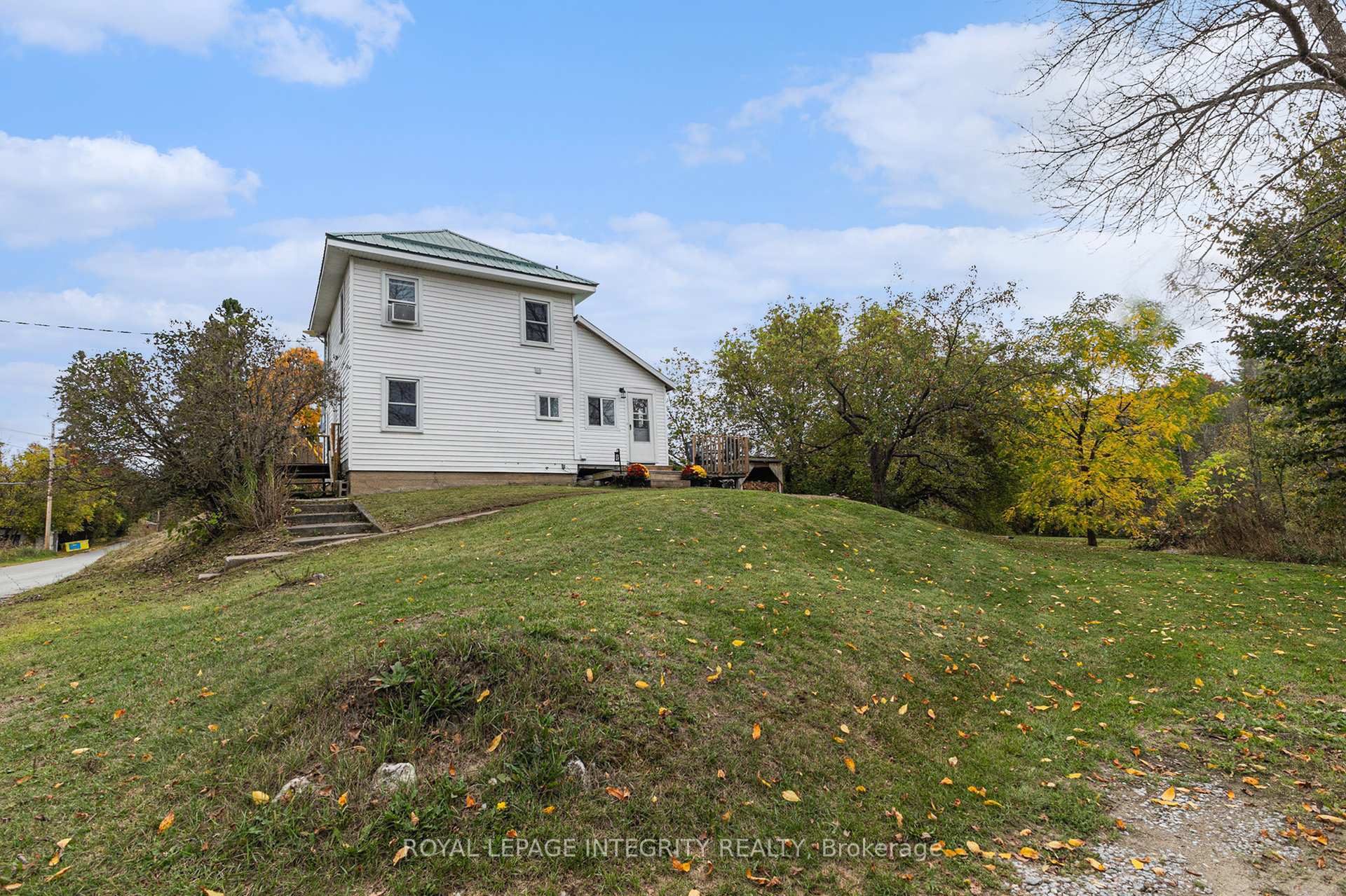 Photo 30 of 1081 Elm Tree Road, Frontenac, Frontenac Centre — HOMEH