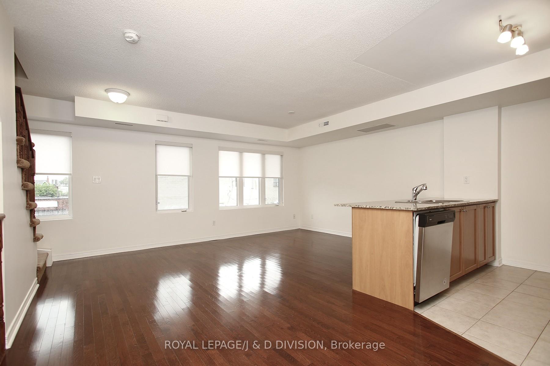 Photo 7 of Unit 229, 11 Ruttan Street, Toronto, Dufferin Grove — HOMEH