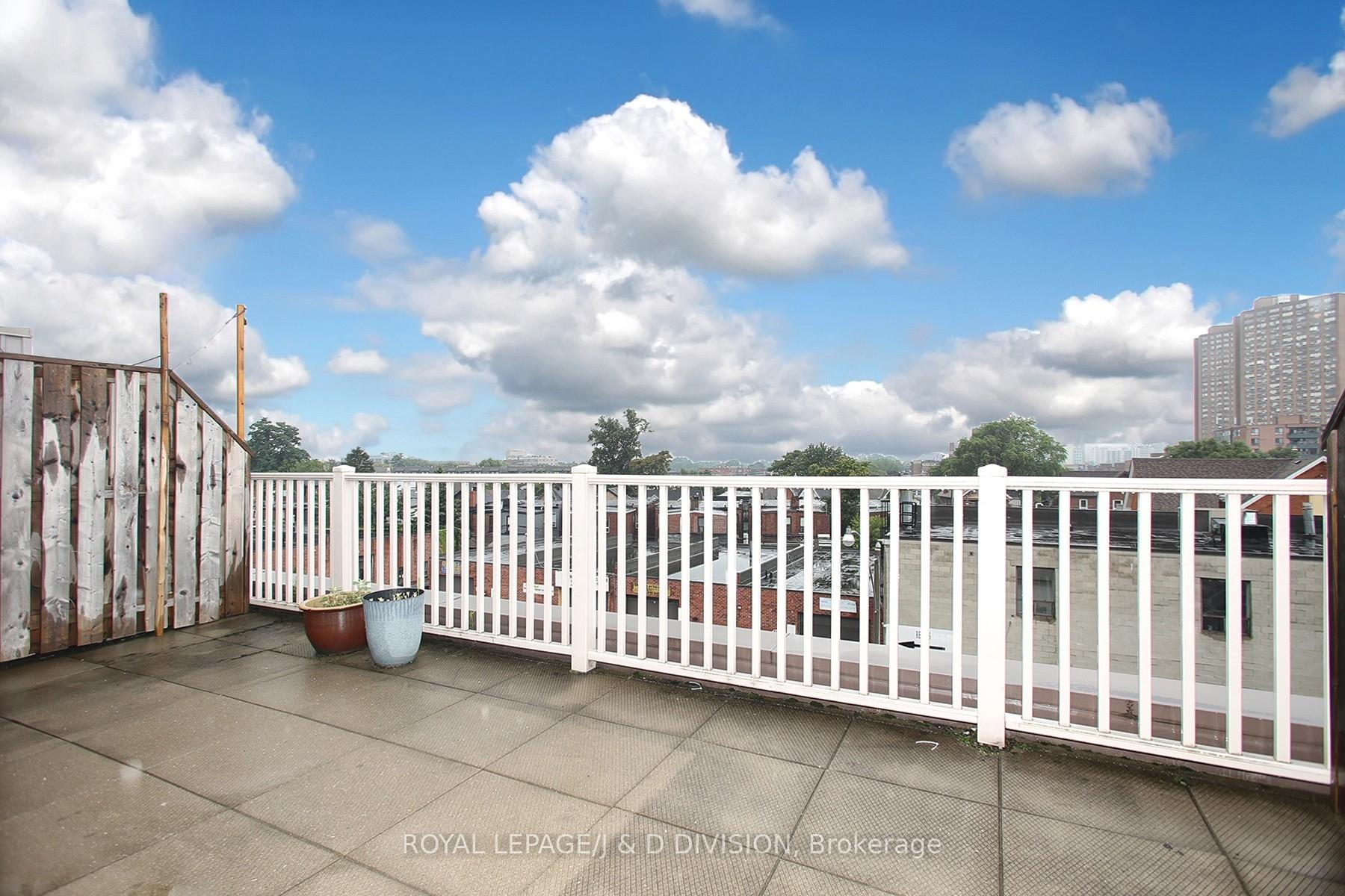 Photo 13 of Unit 229, 11 Ruttan Street, Toronto, Dufferin Grove — HOMEH