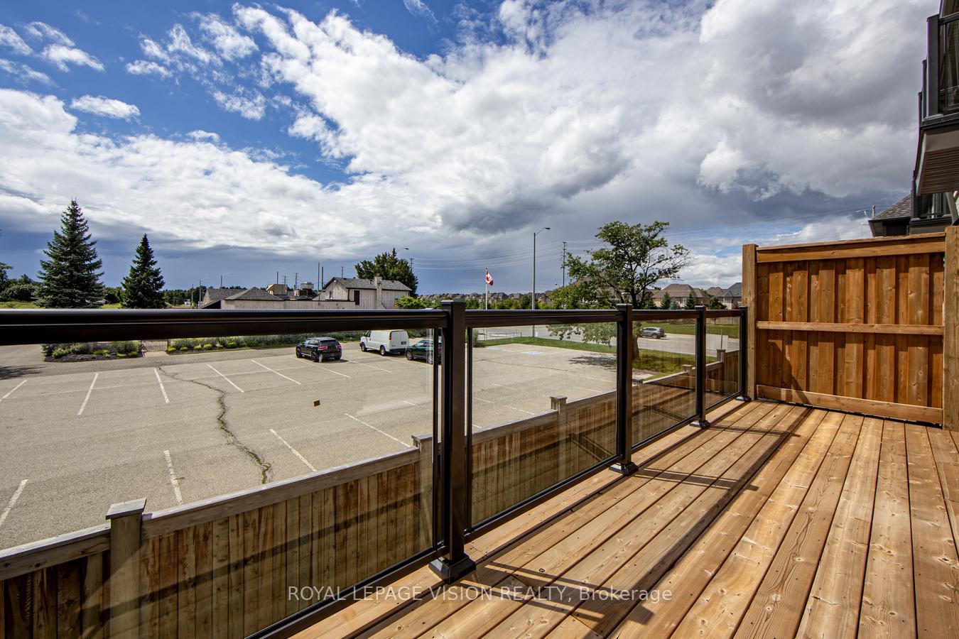Photo 40 of 10 Folcroft Street, Brampton, Credit Valley — HOMEH