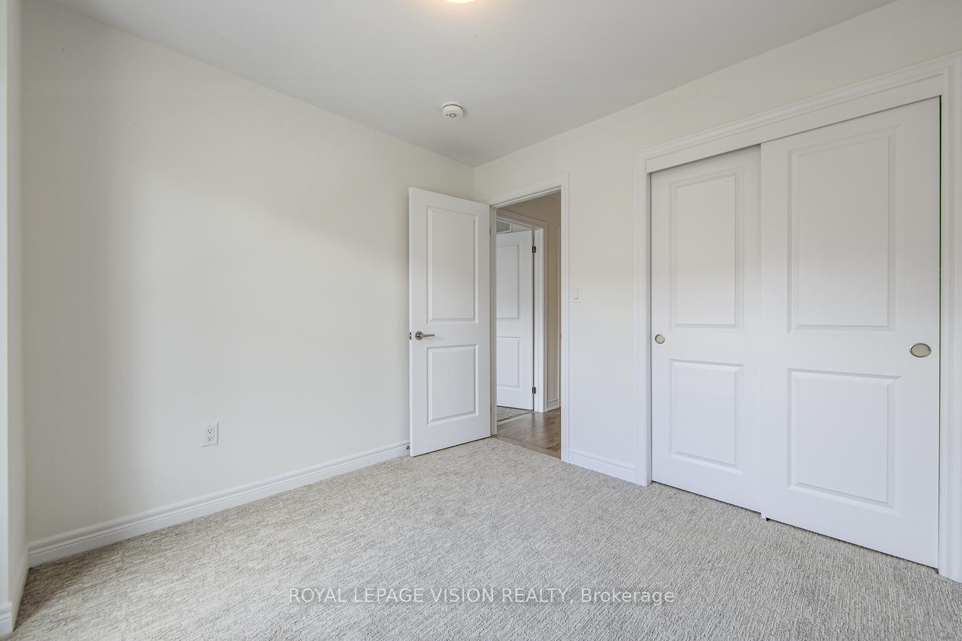 Photo 33 of 10 Folcroft Street, Brampton, Credit Valley — HOMEH