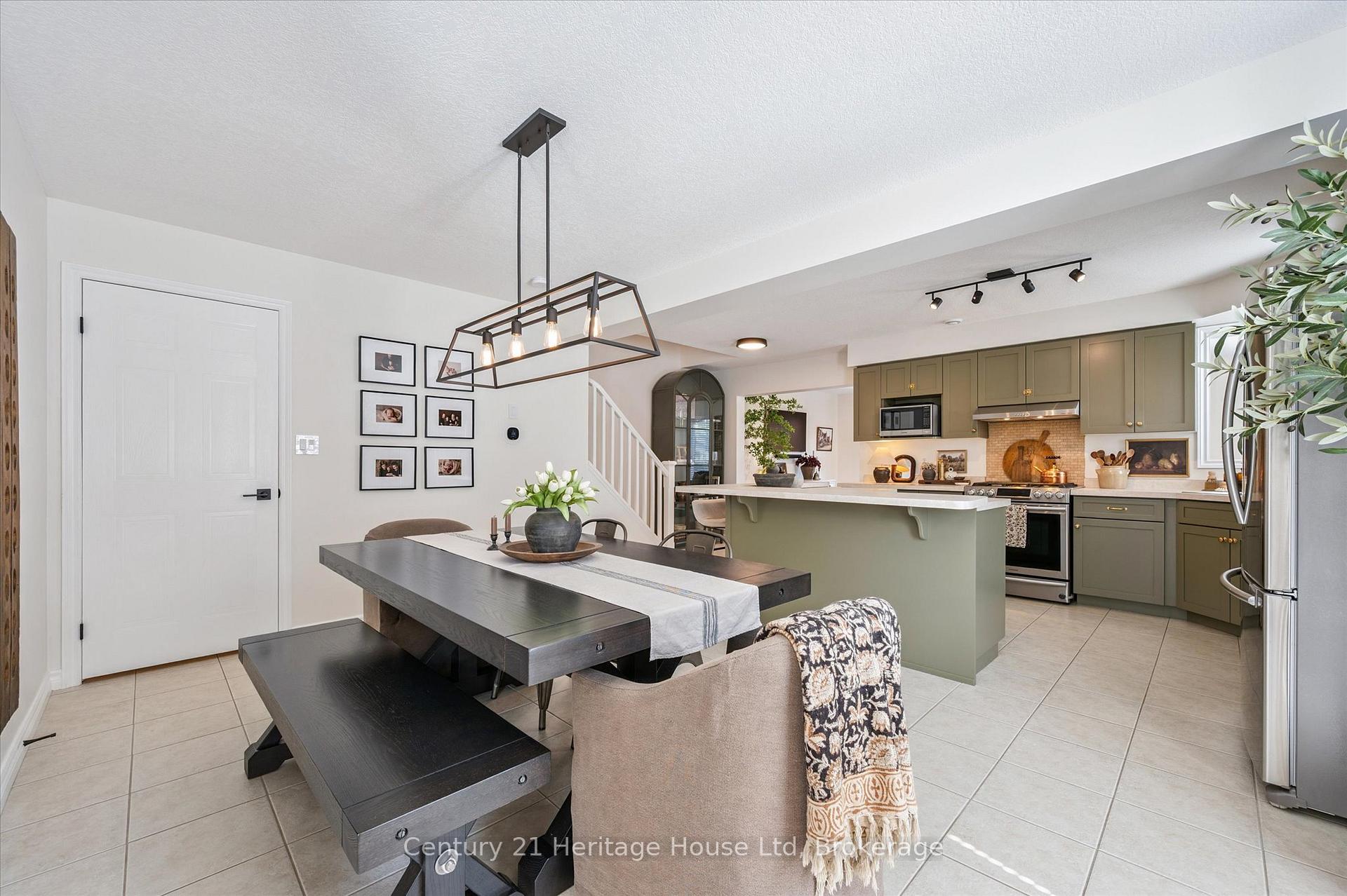 Photo 10 of Unit 7, 20 Shackleton Drive, Guelph, Grange Road — HOMEH