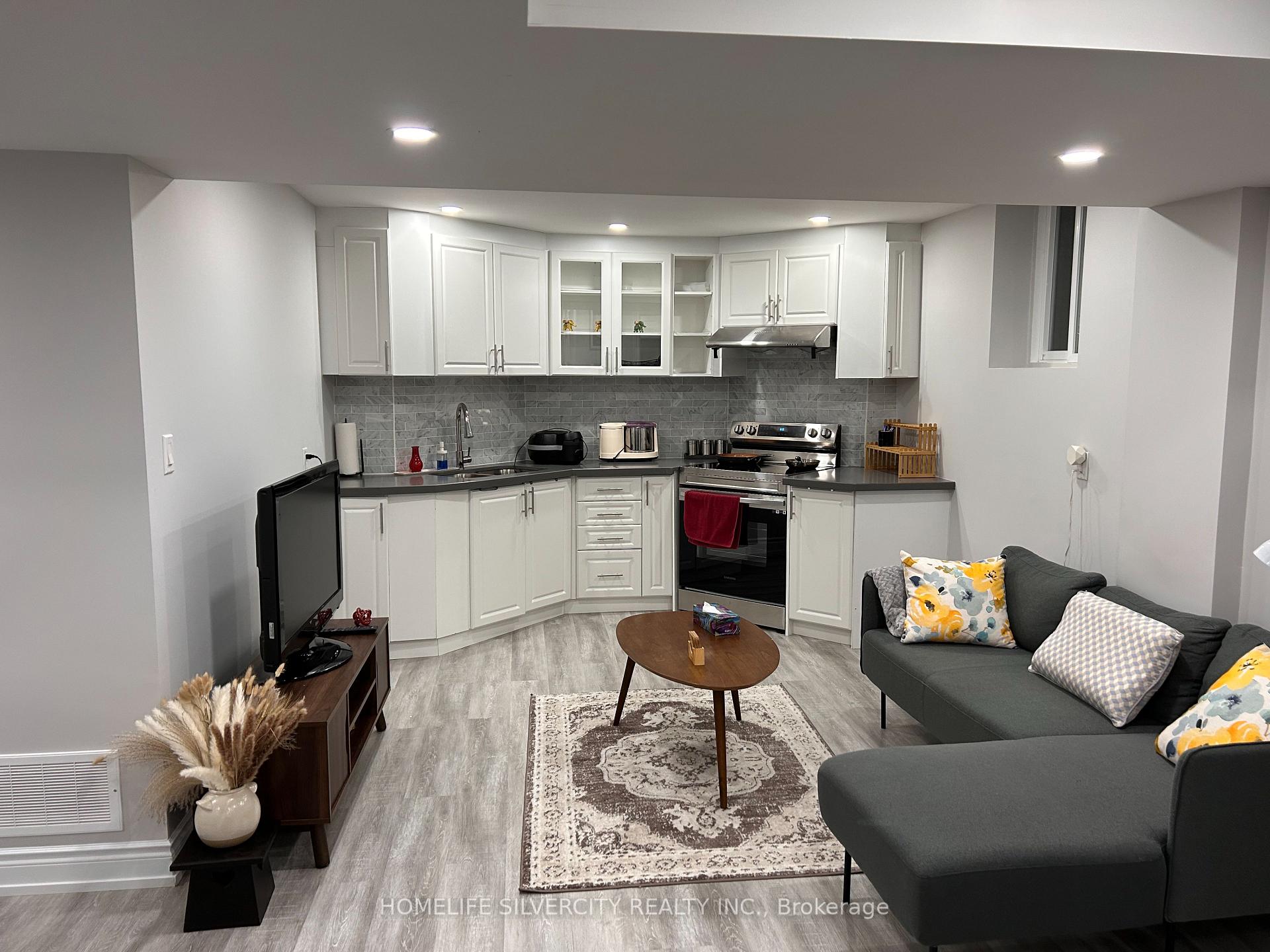 Photo 4 of Unit #Bsmnt, 31 Begonia Crescent, Brampton, Snelgrove — HOMEH