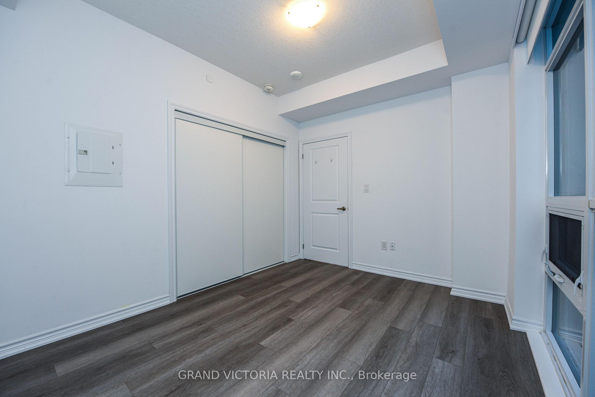 Photo 7 of Unit 306, 460 Dundas Street E, Hamilton, Waterdown — HOMEH
