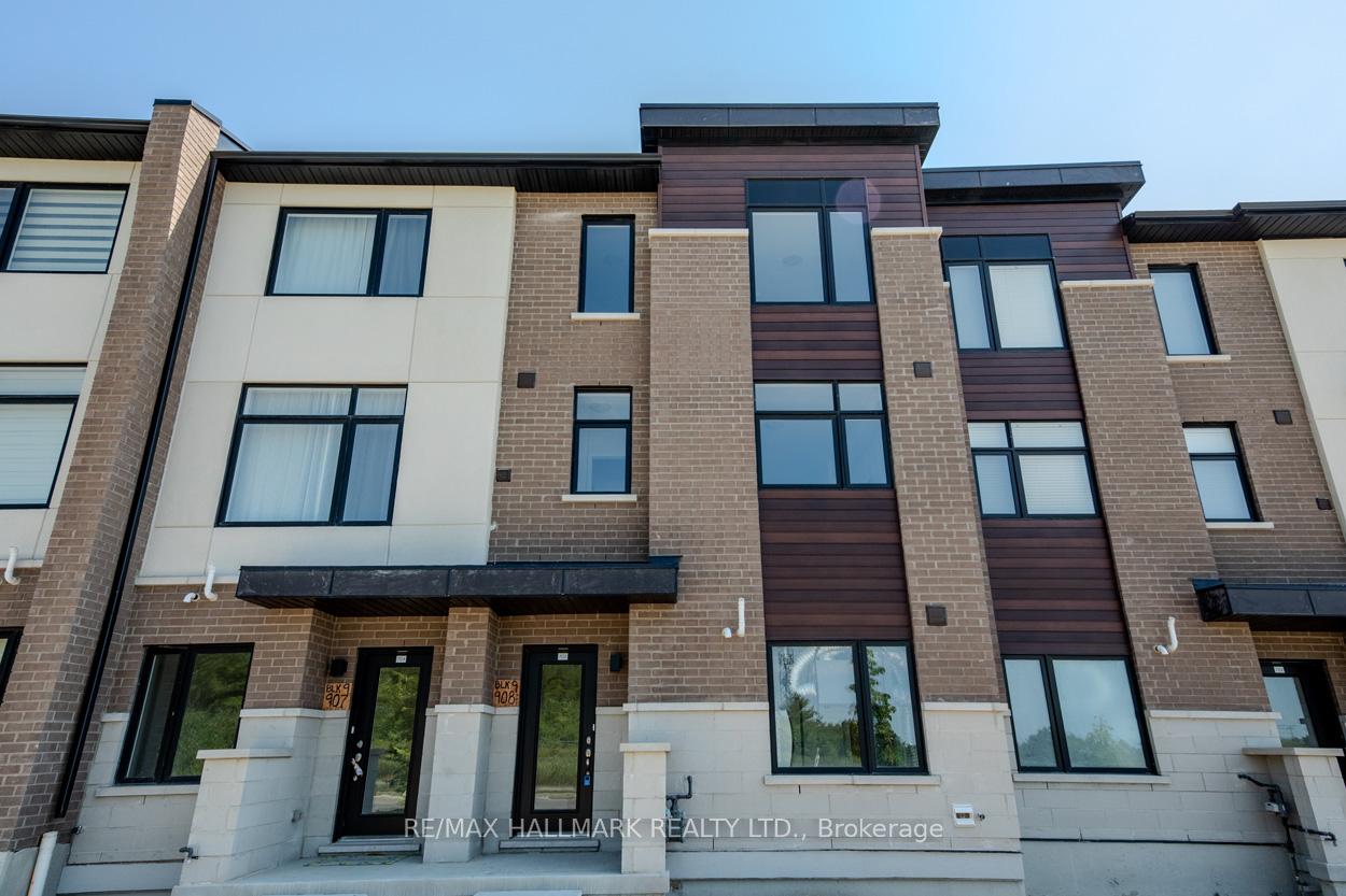 Photo 1 of Unit 703, 1695 Dersan Street, Pickering, Duffin Heights — HOMEH