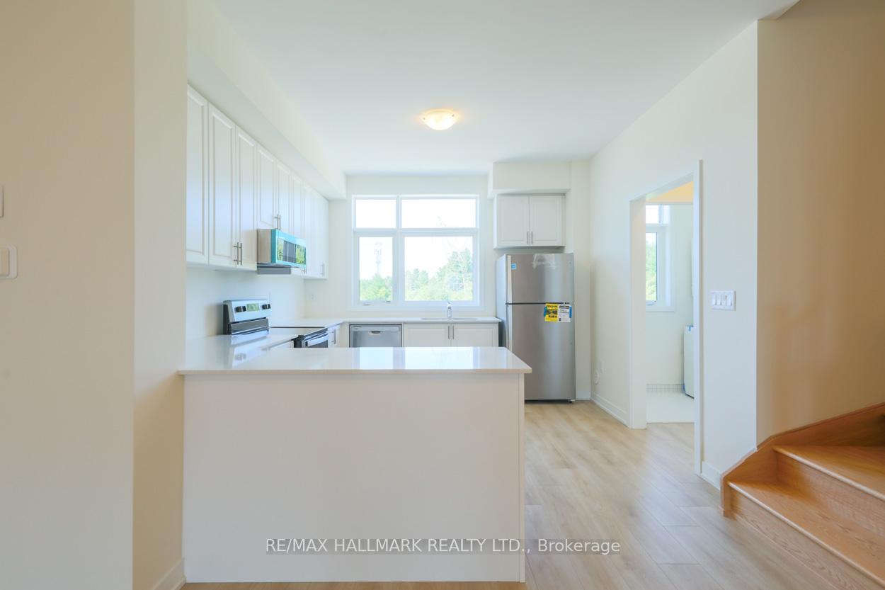 Photo 2 of Unit 703, 1695 Dersan Street, Pickering, Duffin Heights — HOMEH