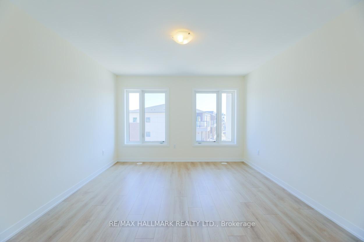Photo 12 of Unit 703, 1695 Dersan Street, Pickering, Duffin Heights — HOMEH