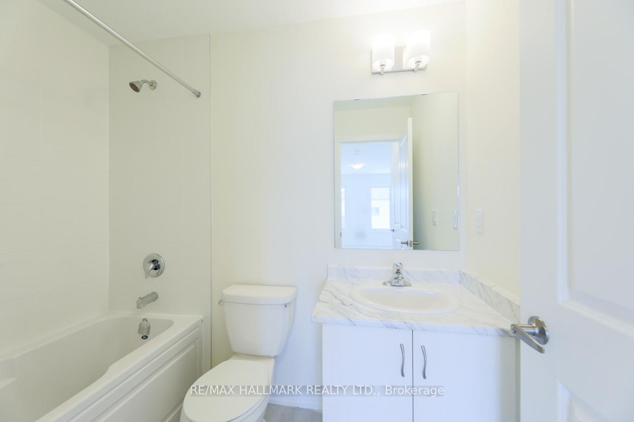 Photo 13 of Unit 703, 1695 Dersan Street, Pickering, Duffin Heights — HOMEH