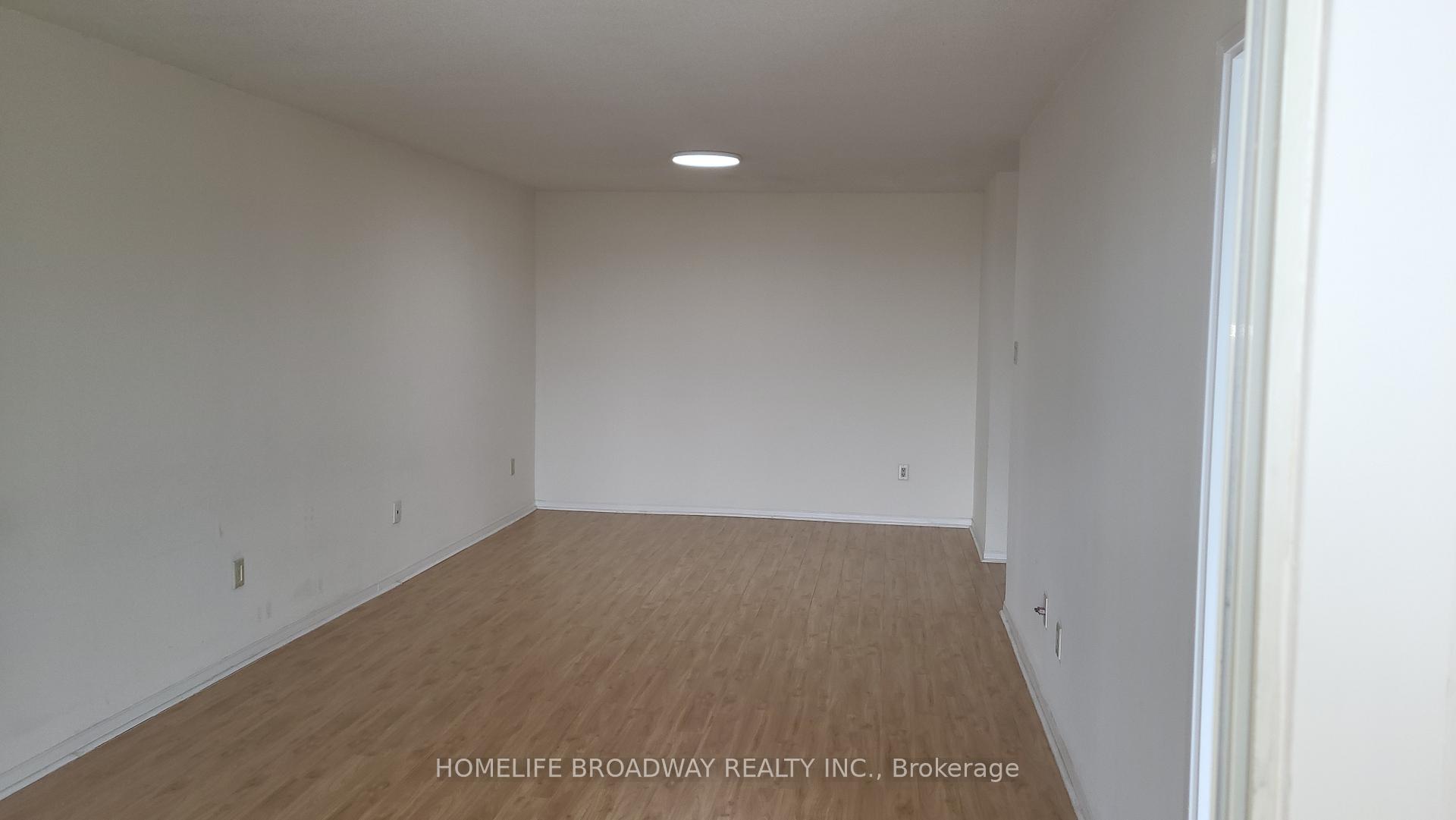 Photo 3 of Unit 1118, 7805 Bayview Avenue, Markham, Aileen-Willowbrook — HOMEH
