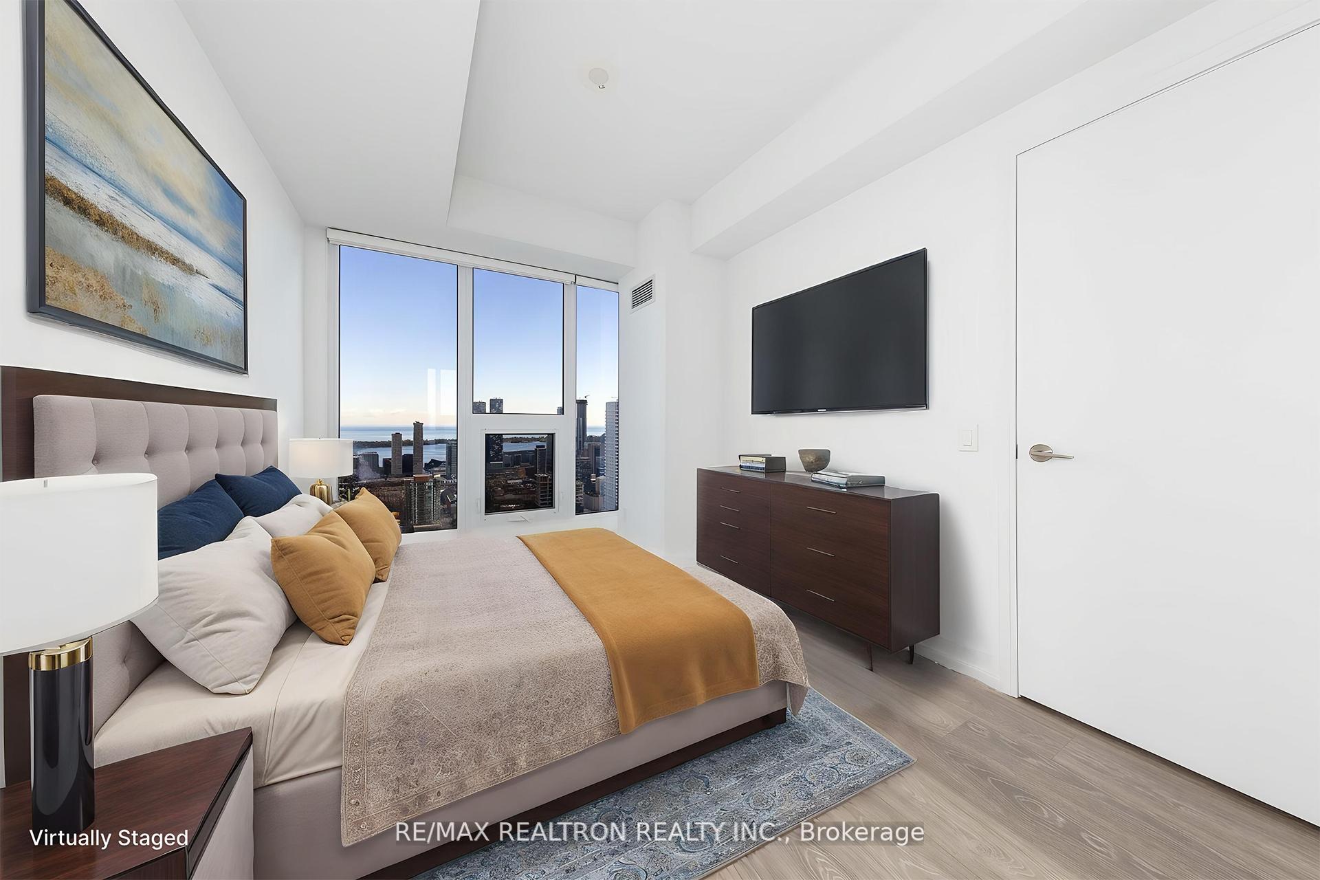 Photo 6 of Unit 5507, 181 Dundas Street E, Toronto, Moss Park — HOMEH