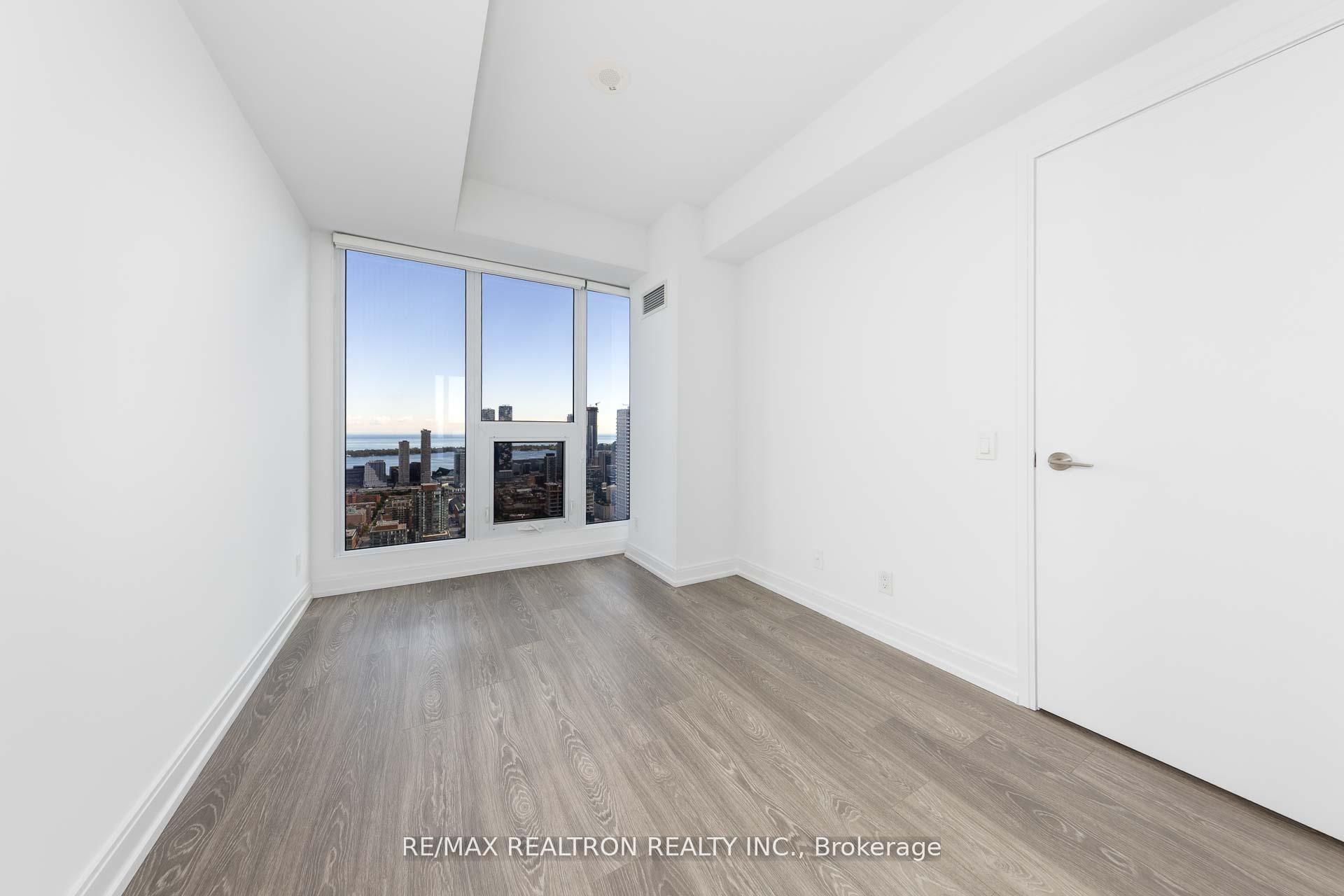 Photo 15 of Unit 5507, 181 Dundas Street E, Toronto, Moss Park — HOMEH