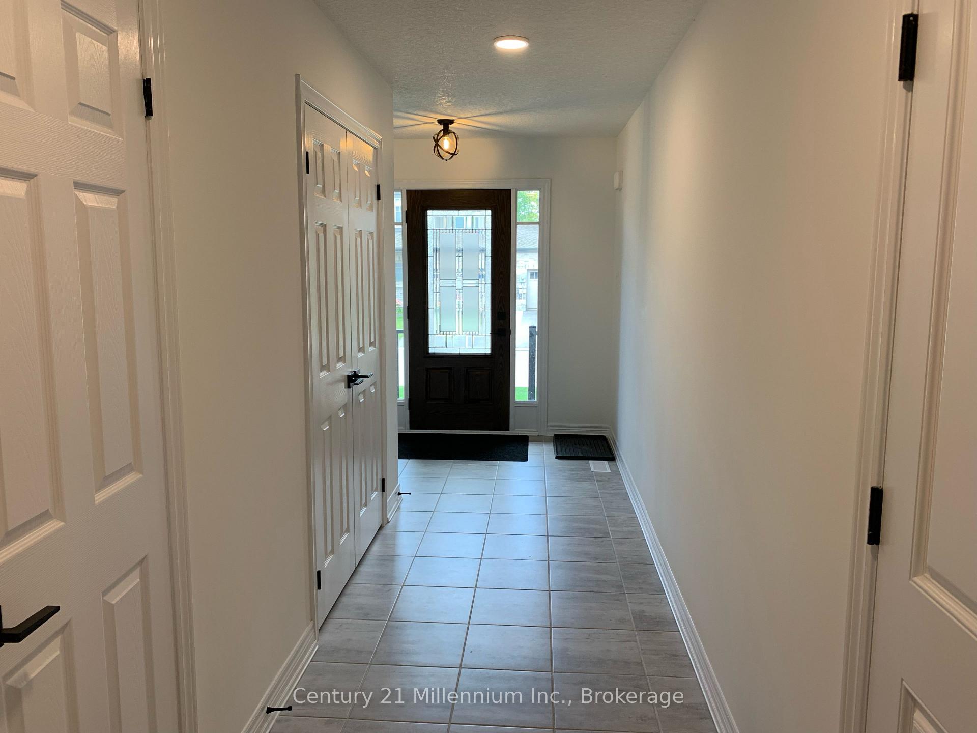 Photo 9 of 47 Foley Crescent, Collingwood — HOMEH