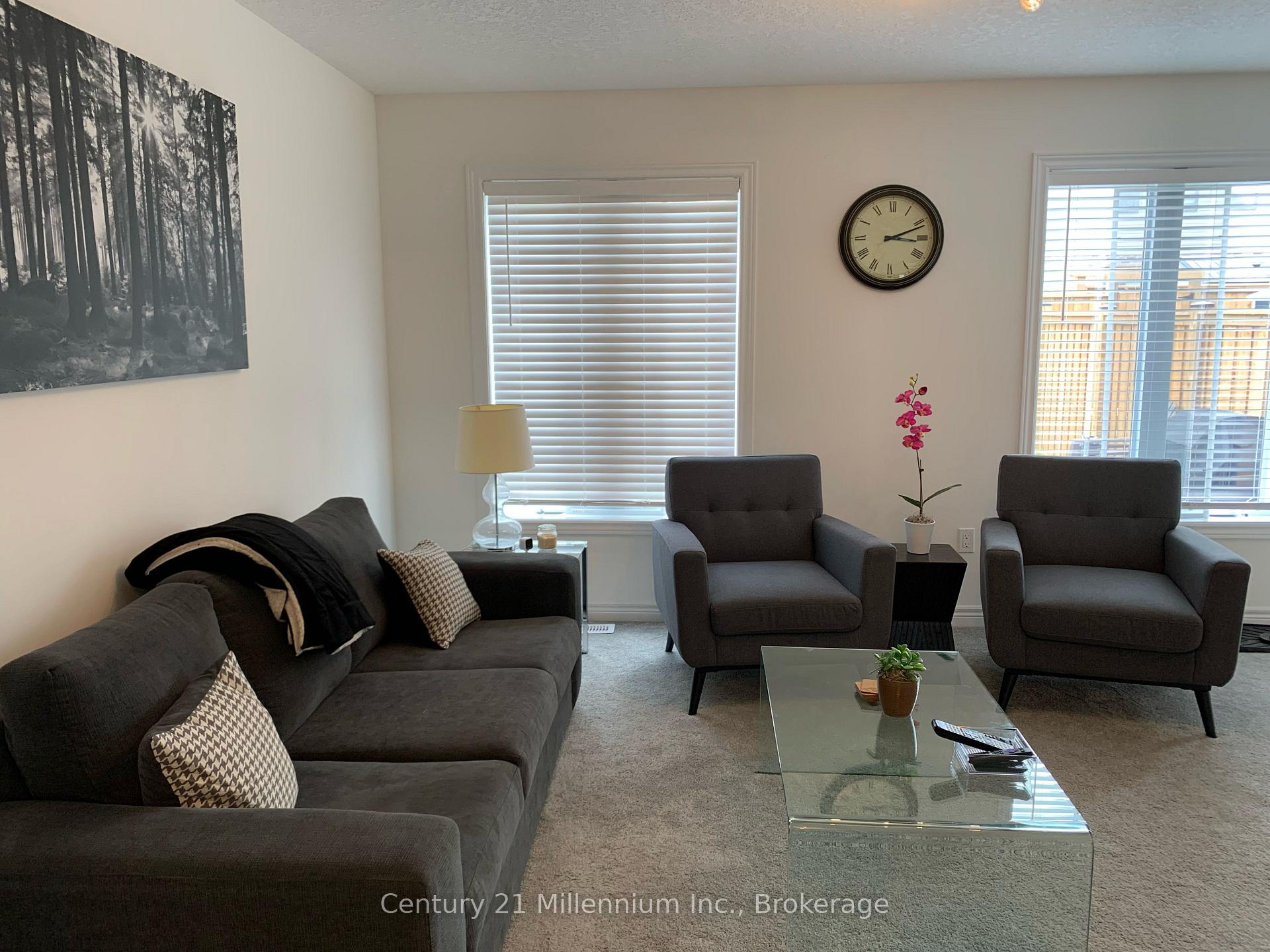 Photo 13 of 47 Foley Crescent, Collingwood — HOMEH