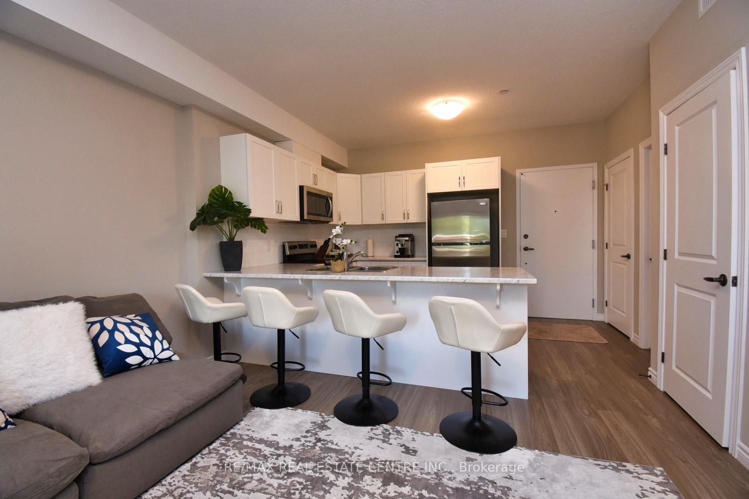 Photo 7 of Unit 203, 2605 Binbrook Road, Hamilton, Binbrook — HOMEH