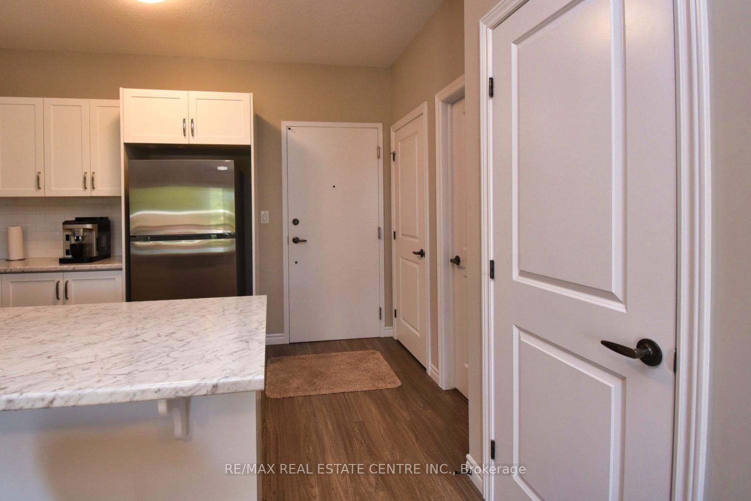 Photo 12 of Unit 203, 2605 Binbrook Road, Hamilton, Binbrook — HOMEH