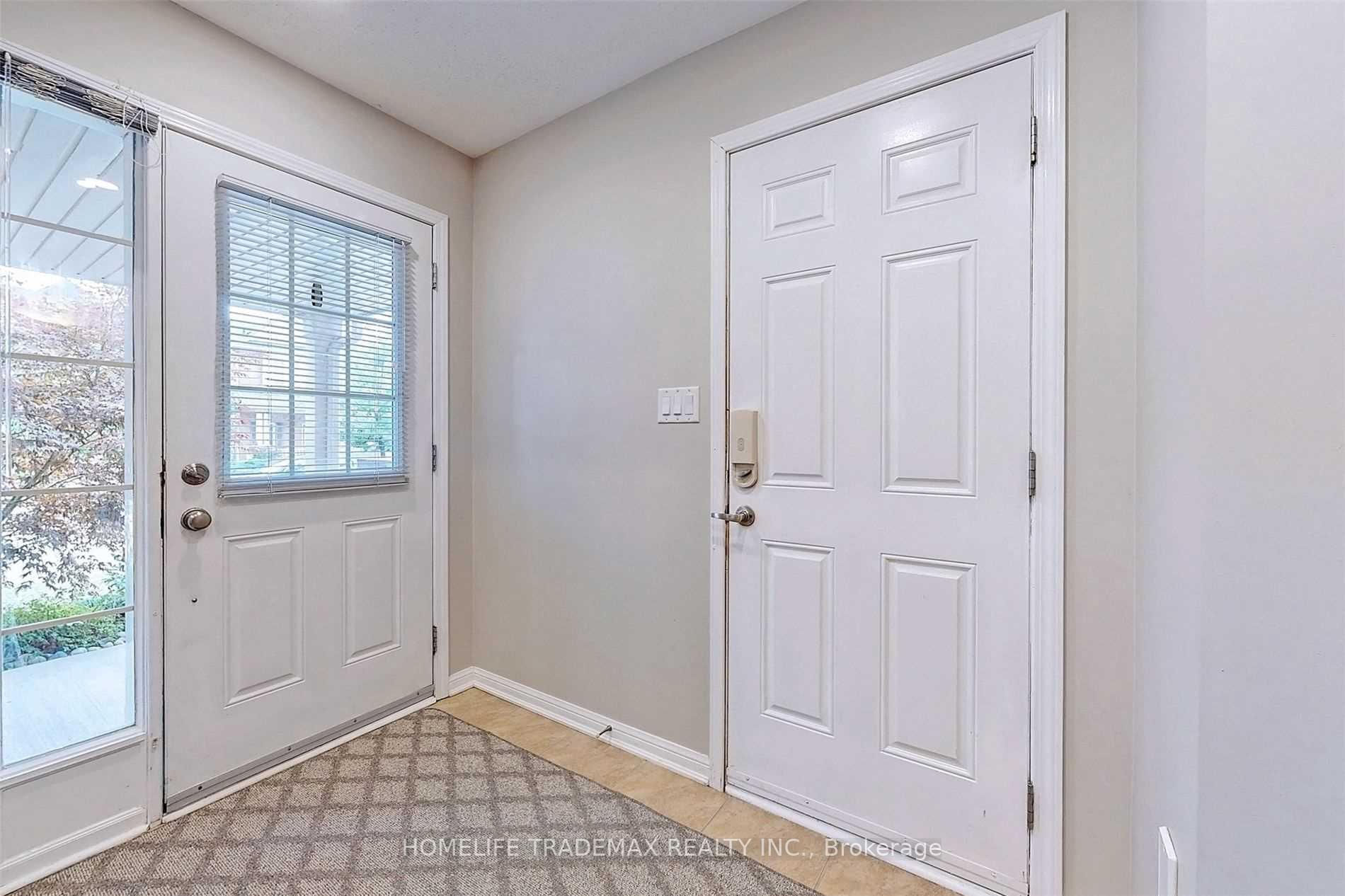 Photo 3 of 933 Hasselfeldt Heights, Milton, Coates — HOMEH