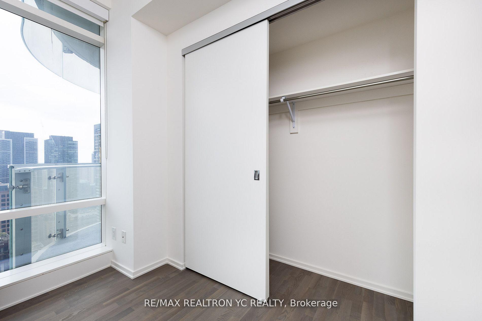 Photo 17 of Unit 2804, 1 Bloor Street E, Toronto, Church-Yonge Corridor — HOMEH